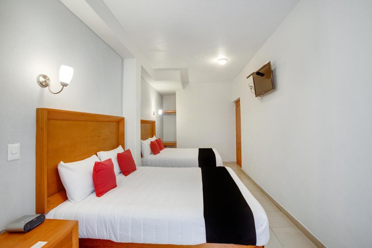 Hotel Пацкуаро Экстерьер фото