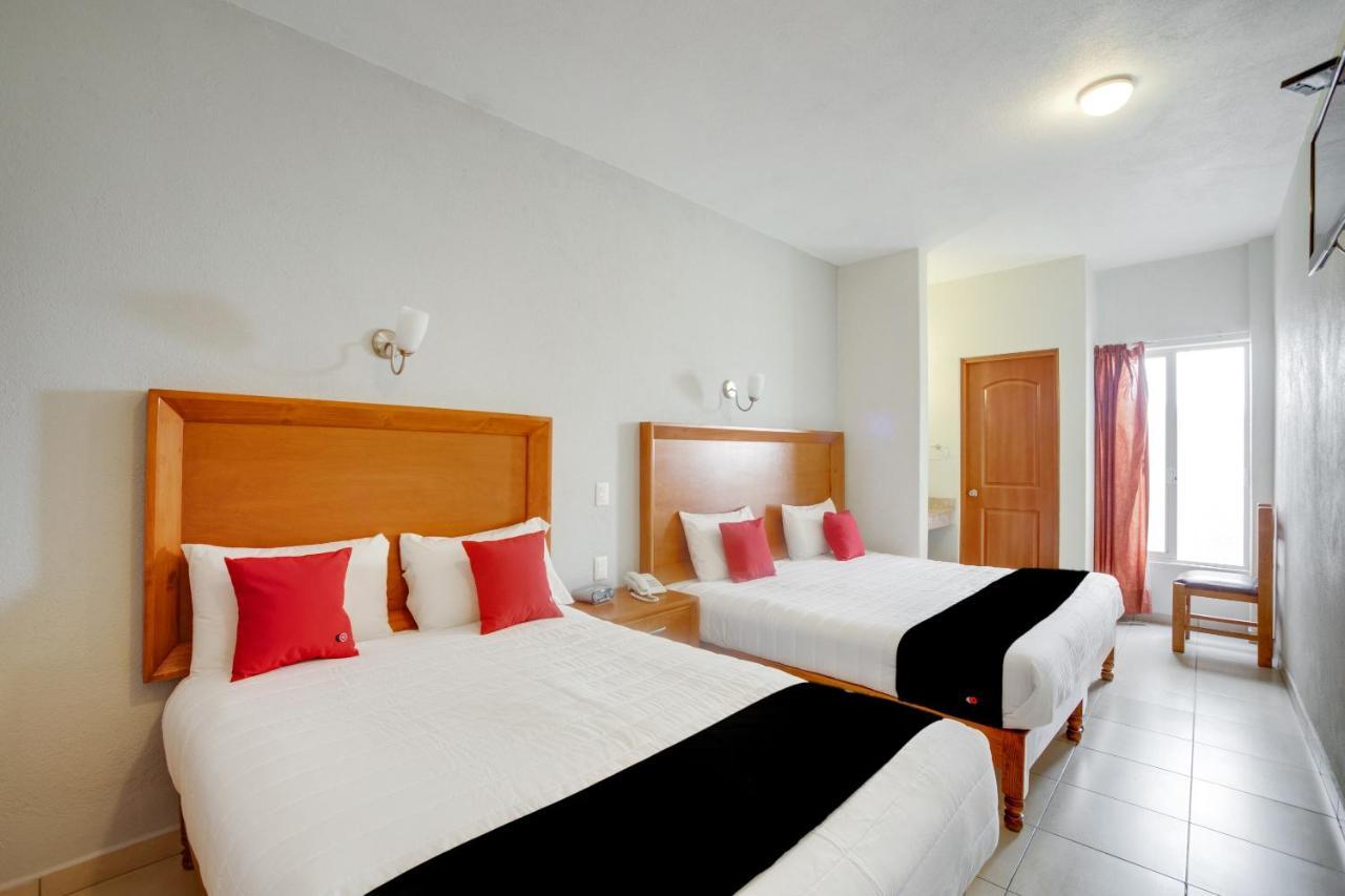 Hotel Пацкуаро Экстерьер фото