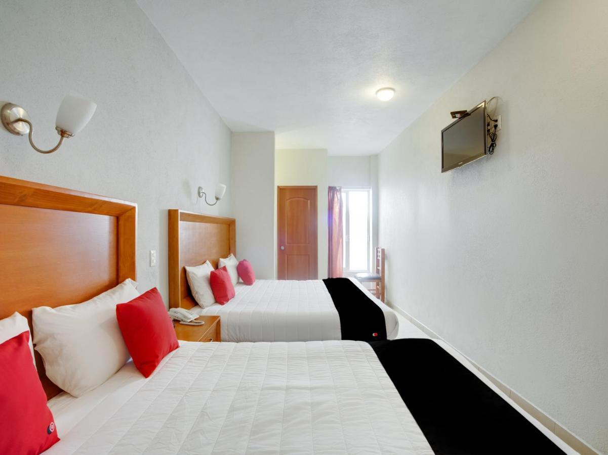 Hotel Пацкуаро Экстерьер фото