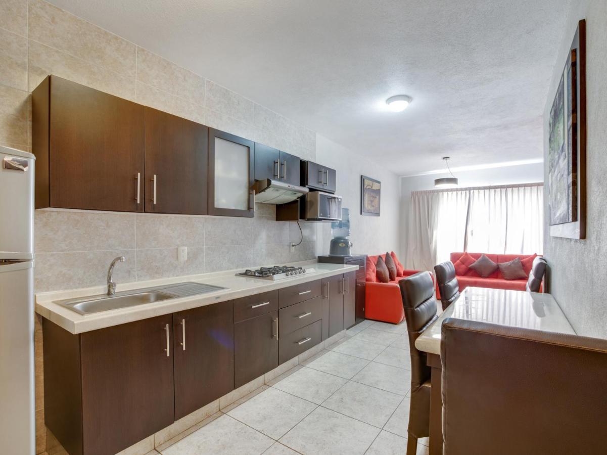 Hotel Пацкуаро Экстерьер фото